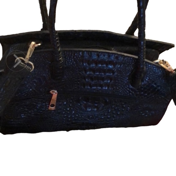 Large black Doctors bag Faux alligator embossed removable long crossbody strap - Picture 2 of 13